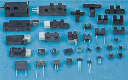 UMK105CG331JV-F 0402-331J PB-Free产品资料详解